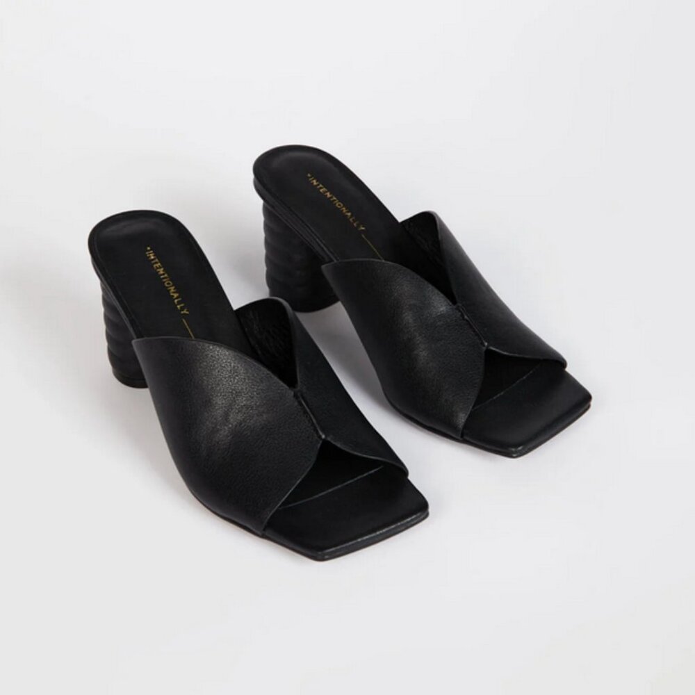 Intentionally Blank - Kamika Slide Heels, Black, Size 10